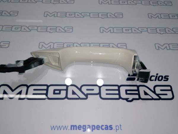 Left front door handle MERCEDES-BENZ Classe A (W176) Imagem-1
