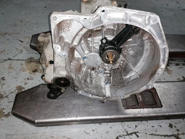 Caixa de velocidades manual FORD Fiesta V (JH_, JD_) Imagem-2