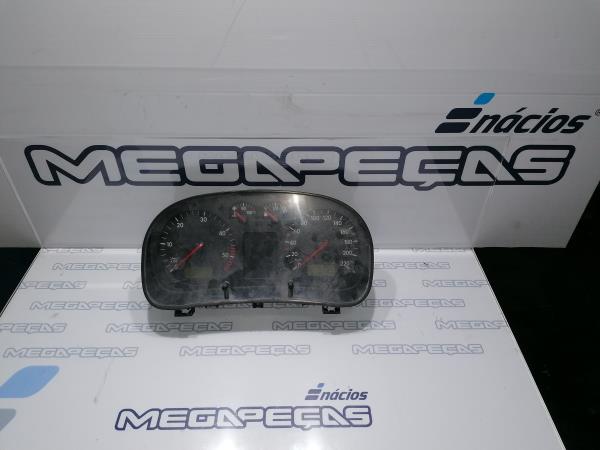 Quadrante / painel de instrumentos VOLKSWAGEN Golf IV (1J1)