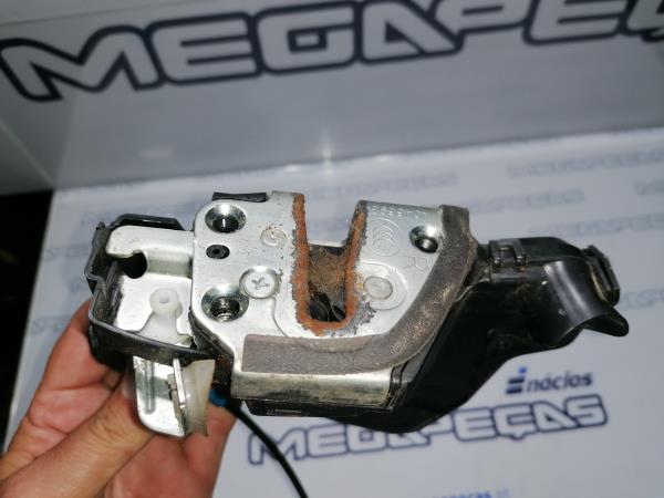 Serrure Avant Droite TOYOTA Avensis Wagon (_T27_) Imagem-2