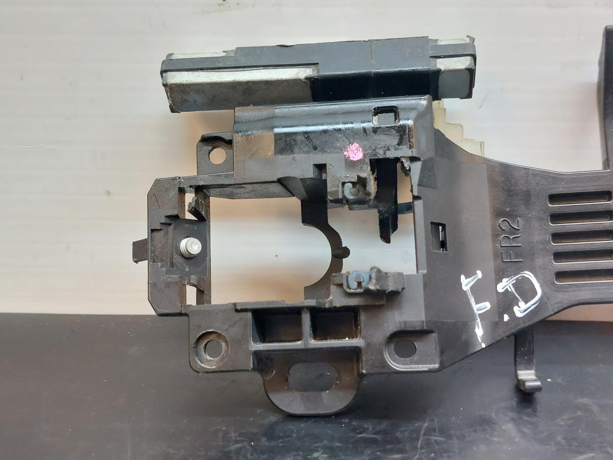 Supporto maniglia porta anteriore destra TOYOTA Avensis Wagon (_T27_) Imagem-1