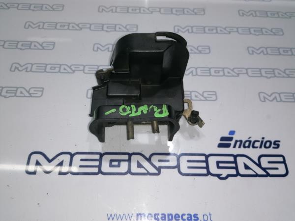 Cerradura / cierre puerta delantero izquierdo FIAT Punto (176_)