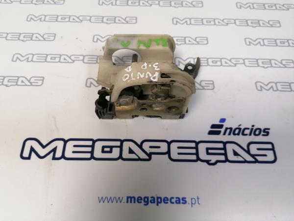 Cerradura / cierre puerta delantero derecho FIAT Punto (176_)