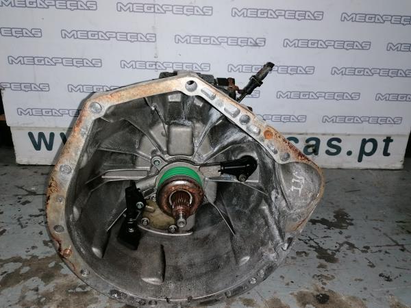 Caixa de velocidades manual MERCEDES-BENZ Sprinter 3-t (903) Imagem-3