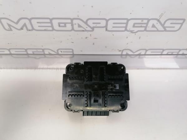 Generic Unit Module HYUNDAI i30 (PD) Imagem-1