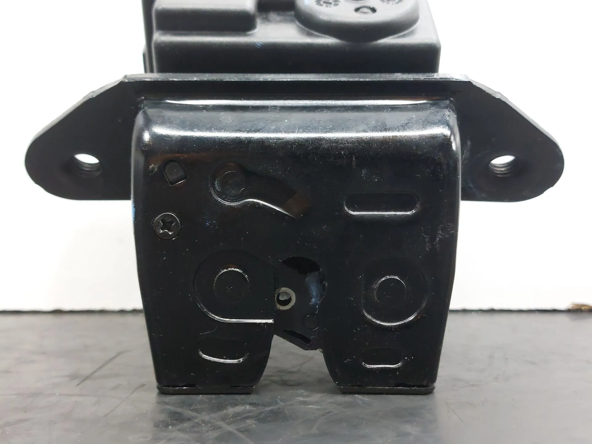 Tailgate Lock /Latch HYUNDAI i30 (PD) Imagem-1