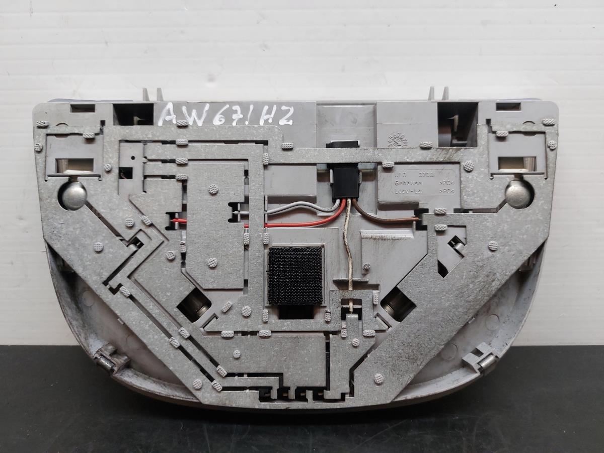 Plafonier trás MERCEDES-BENZ Classe S (W220) Imagem-7