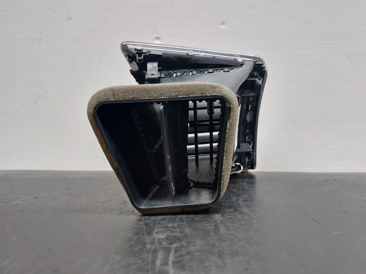 Difusor / salida de aire AUDI Q5 (8R) Imagem-2