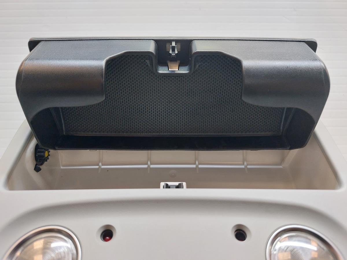 Interior roof light AUDI Q5 (8R) Imagem-6
