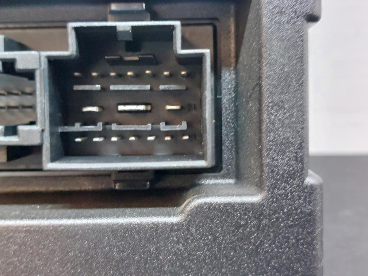 Boîte de fusibles / SAM / BSI AUDI Q5 (8R) Imagem-4