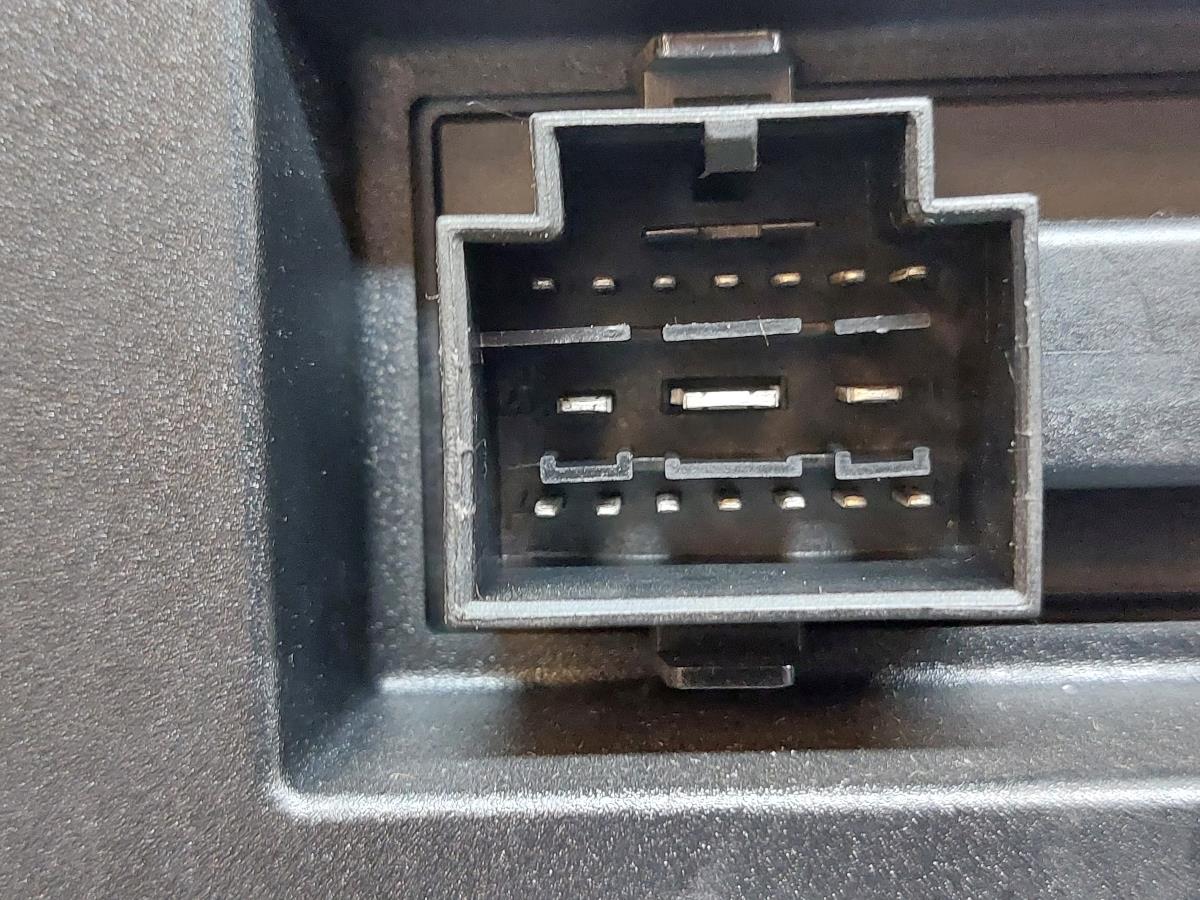 Fuse box / SAM / BSI AUDI Q5 (8R) Imagem-2