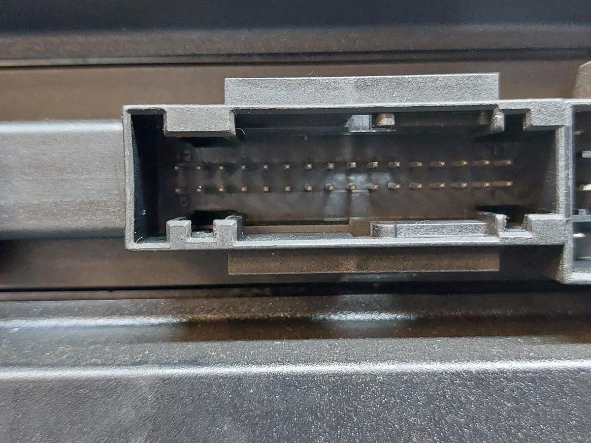 Fuse box / SAM / BSI AUDI Q5 (8R) Imagem-3