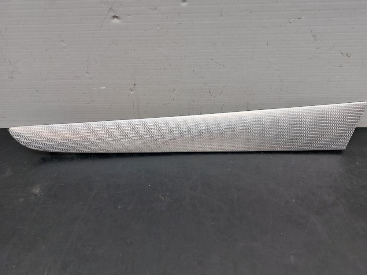 Moulure de porte avant Droite AUDI Q5 (8R)
