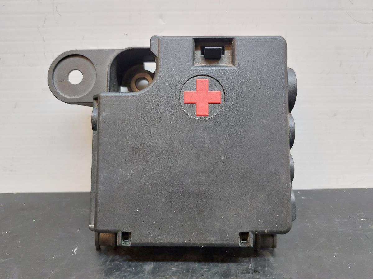 Caixa fusíveis da bateria AUDI Q5 (8R)