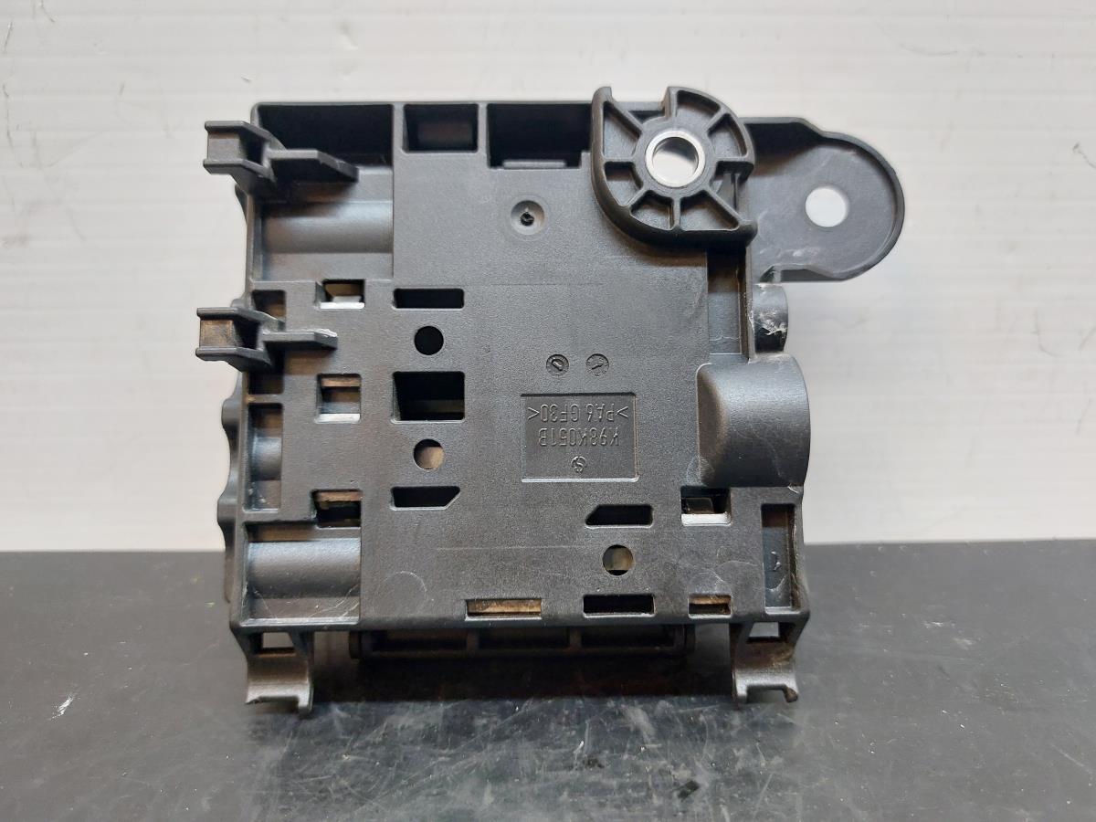 Caixa fusíveis da bateria AUDI Q5 (8R) Imagem-1