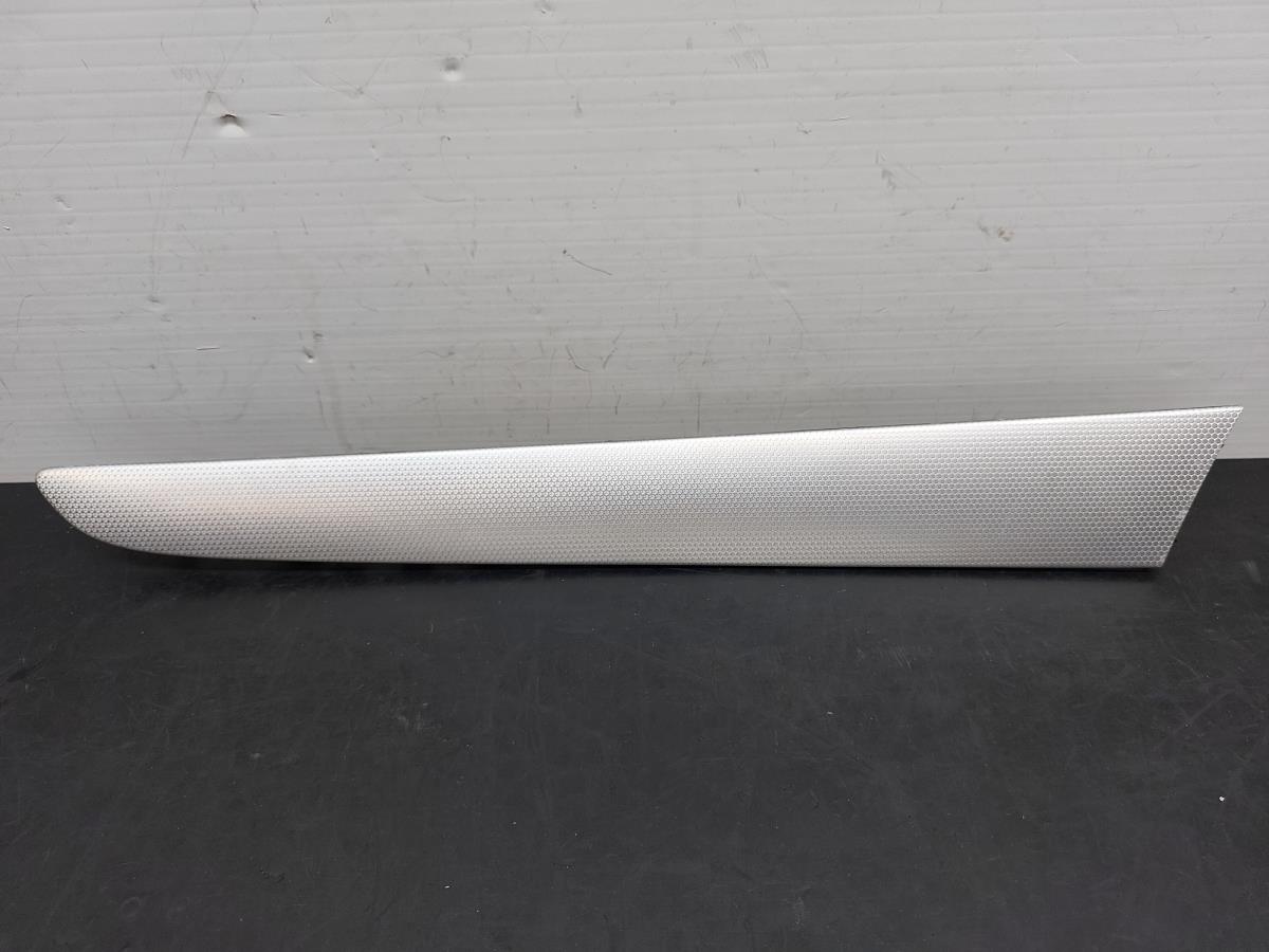 Moulure de porte avant Droite AUDI Q5 (8R)