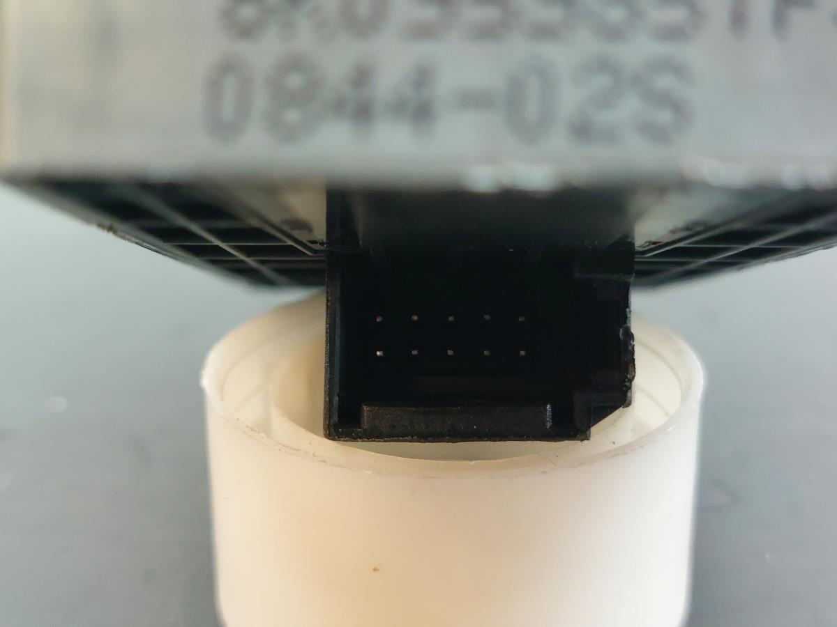 Commande / interrupteur lève-vitre Avant gauche AUDI Q5 (8R) Imagem-4