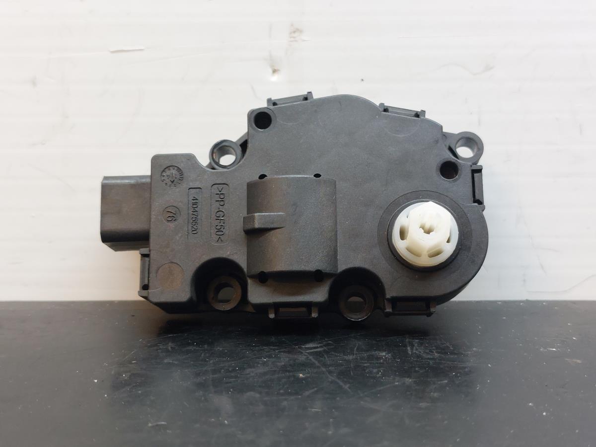 Motor del compuerta de la calefacción AUDI Q5 (8R) Imagem-1