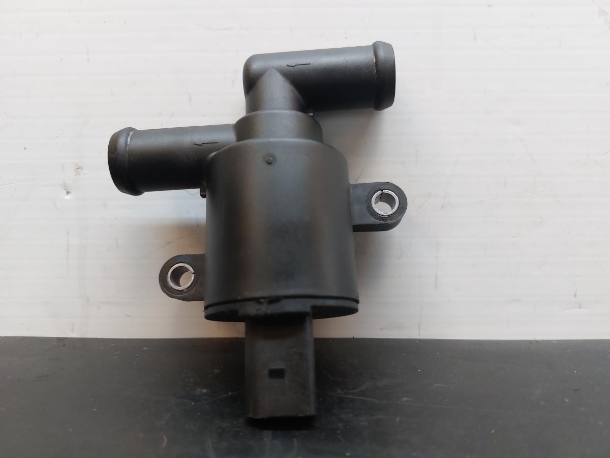 Bomba de água AUDI Q5 (8R)