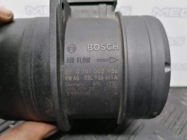 Medidor de masa de aire / Caudalímetros  AUDI Q5 (8R) Imagem-1