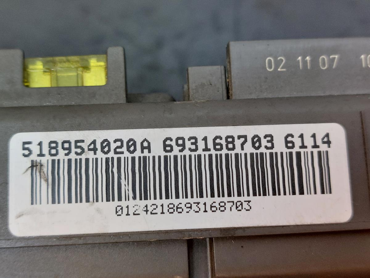 Caixa fusíveis da bateria BMW X5 (E70) Imagem-7