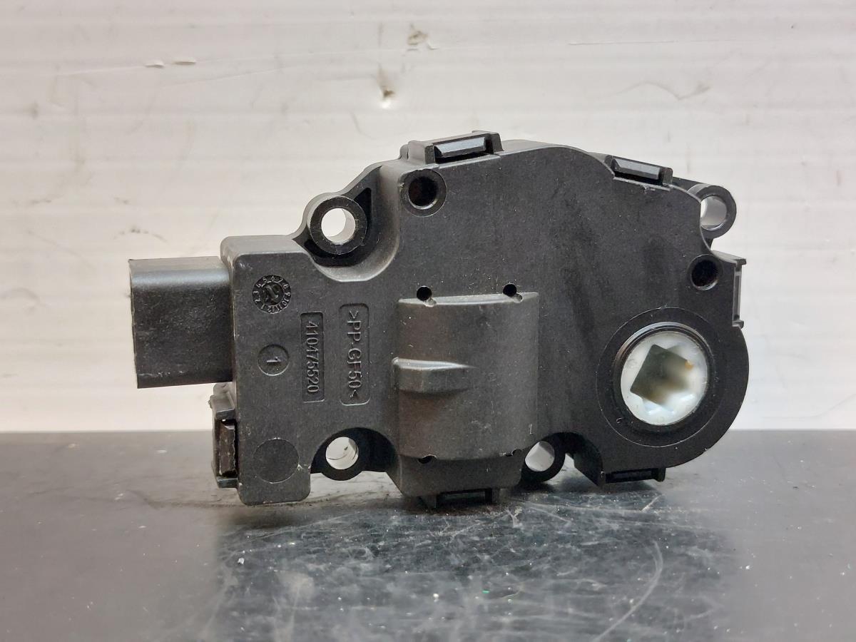 Moteur de volet de chauffage BMW X5 (E70) Imagem-1