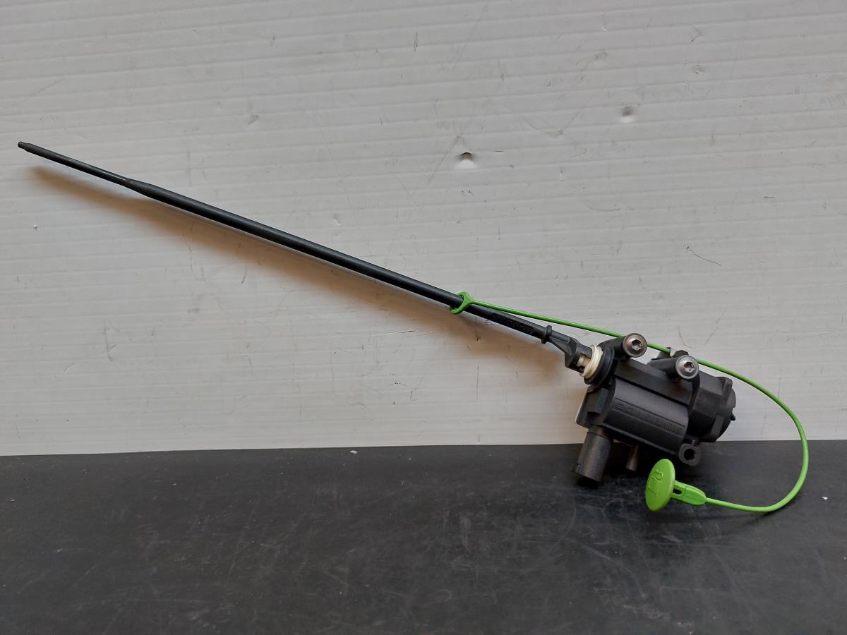 Pistola do depósito de combustível BMW X5 (E70)