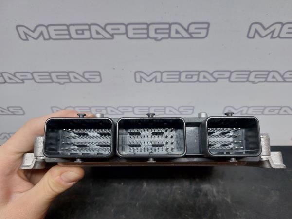 Centralina motor / ECU CITROËN C5 III (RD_) Imagem-1