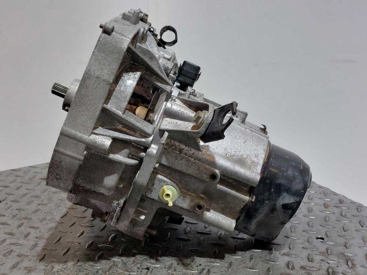 Caixa de velocidades manual RENAULT Clio II (BB0/1/2_, CB0/1/2_) Imagem-4