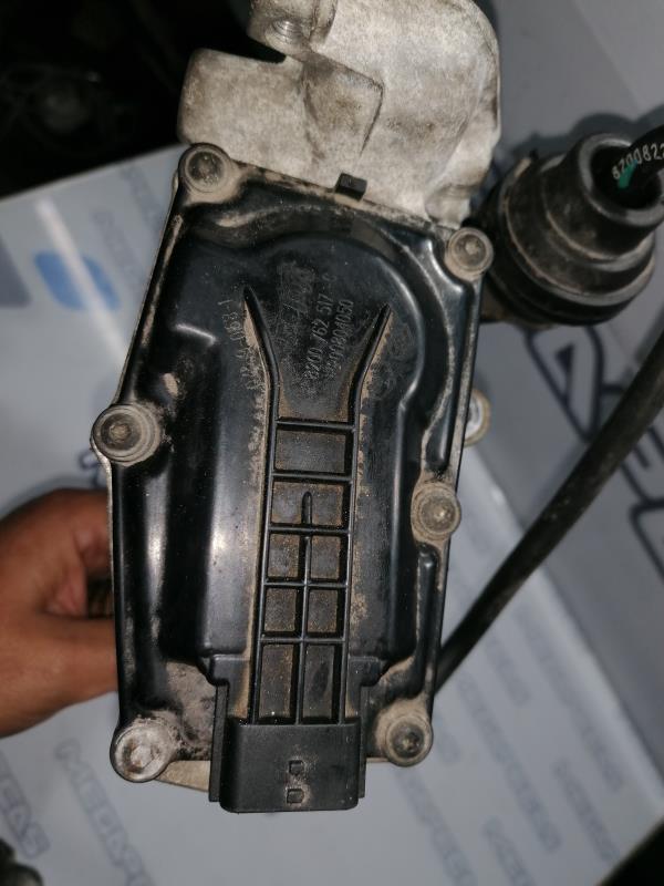 EGR valve RENAULT Megane III (BZ0_) Imagem-3