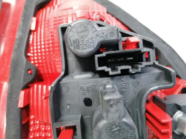 Fanale Sinistro Baule SEAT Exeo (3R2) Imagem-2