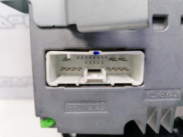 Rádio / auto-rádio MAZDA 6 Station Wagon (GY) Imagem-6