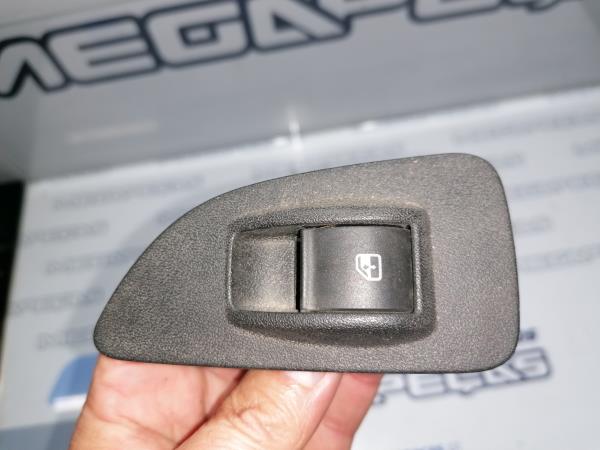 Commande / interrupteur lève-vitre Avant Droite FIAT Bravo II (198_) Imagem-1