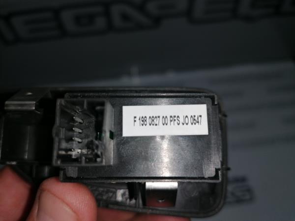 Commande / interrupteur lève-vitre Avant Droite FIAT Bravo II (198_) Imagem-2