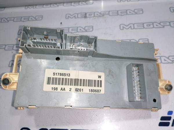 Caja fusibles / SAM / BSI FIAT Bravo II (198_) Imagem-1