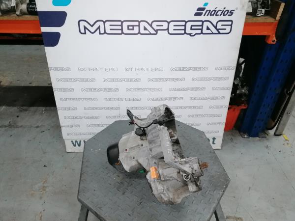 Caixa de velocidades manual VOLVO 460 L (464)