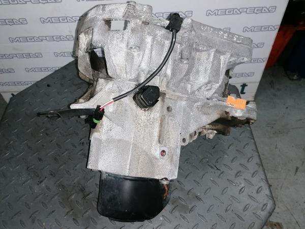 Caixa de velocidades manual VOLVO 460 L (464) Imagem-3