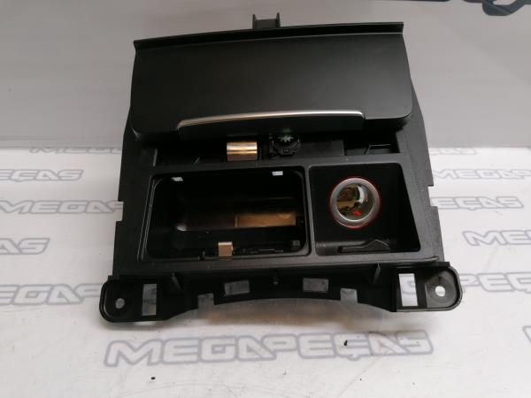 Cendrier AUDI A4 (8K2, B8) Imagem-1