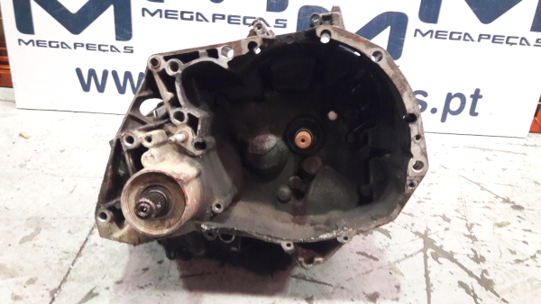 Caixa de velocidades manual RENAULT 21 (B48_)