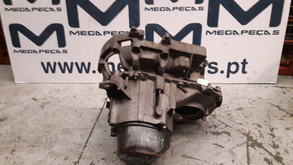 Caixa de velocidades manual RENAULT 19 I (B/C53_) Imagem-1