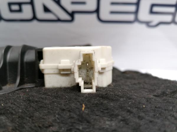 Boîte à gants AUDI A6 (4F2, C6) Imagem-2