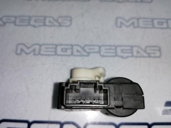 Moteur de volet de chauffage AUDI A6 Allroad (4FH, C6) Imagem-1