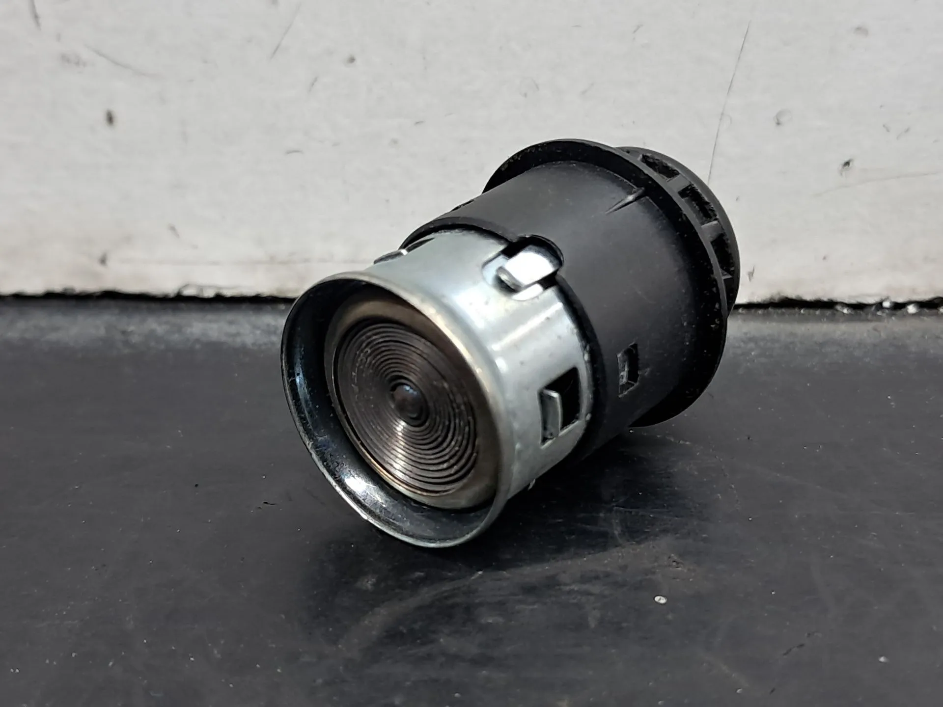 Mechero AUDI A6 Allroad (4FH, C6) Imagem-1