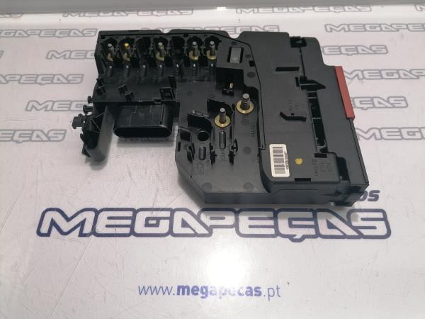 Caixa fusíveis da bateria MERCEDES-BENZ Classe C Carrinha (S204) Imagem-5