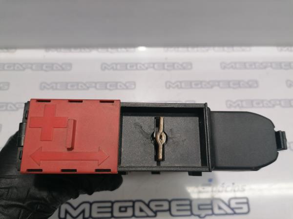 Caixa fusíveis da bateria MERCEDES-BENZ Classe C Carrinha (S204) Imagem-8