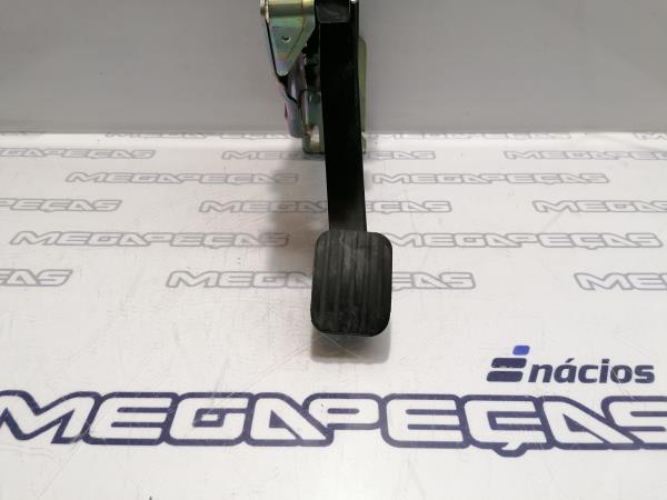 Pedal MERCEDES-BENZ Classe C Carrinha (S204) Imagem-1