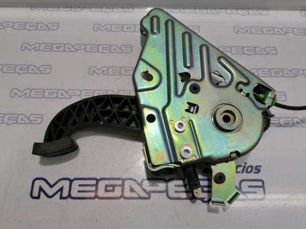 Pedal MERCEDES-BENZ Classe C Carrinha (S204) Imagem-5