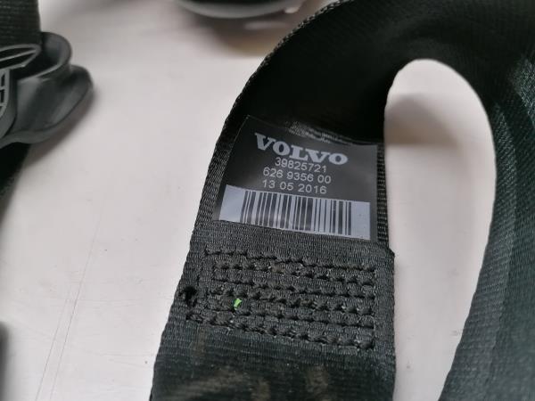 Left rear seatbelt pretensioner VOLVO XC90 II Imagem-1