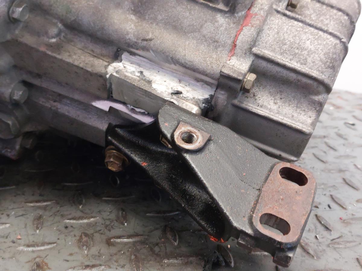 Caixa de velocidades manual TOYOTA Yaris (_P1_) Imagem-4