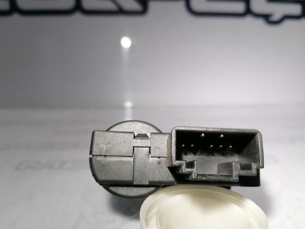 Motor del compuerta de la calefacción AUDI A8 (4E_) Imagem-3